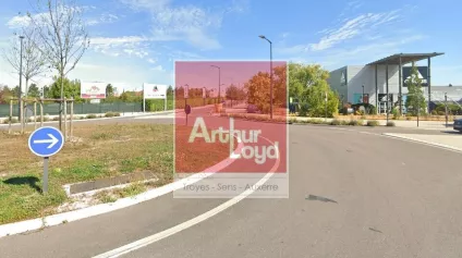 Local commercial 278m² - Troyes - Offre immobilière - Arthur Loyd