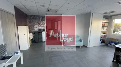 AGGLO TROYES BUREAUX 93m2 - Offre immobilière - Arthur Loyd